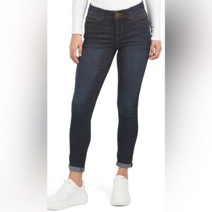 Democracy Blue Skinny Jeans with Stretch